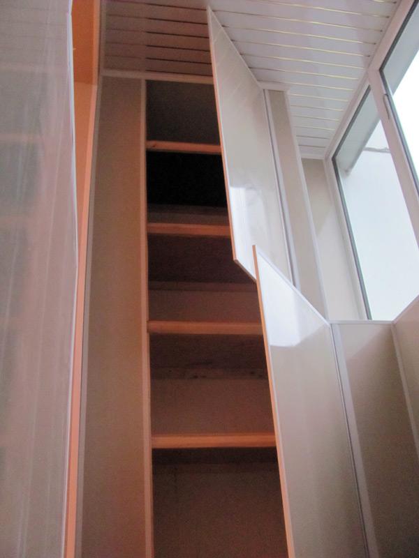 Отделка балкона панелями ПВХ