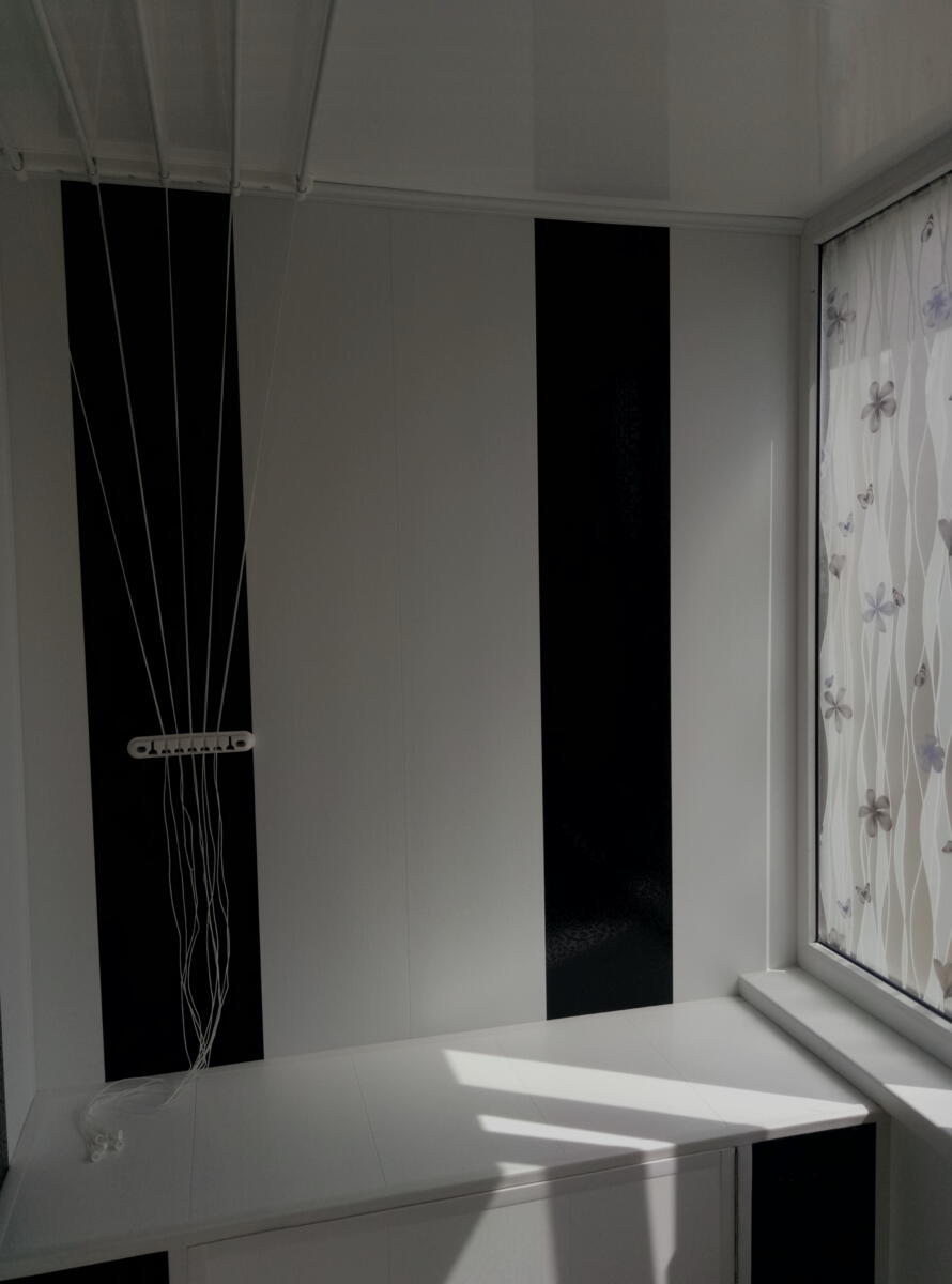 Отделка балкона панелями ПВХ